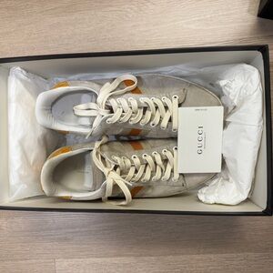 Gucci Women's Cream and Orange Sneakers